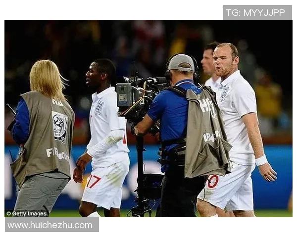 南安普顿不敌普雷斯顿后，后卫内森-伍德与本队球迷产生口角